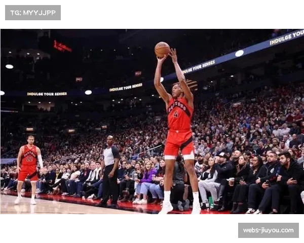 巴恩斯场均1.5抢断1.6盖帽 成猛龙攻防体系关键一环